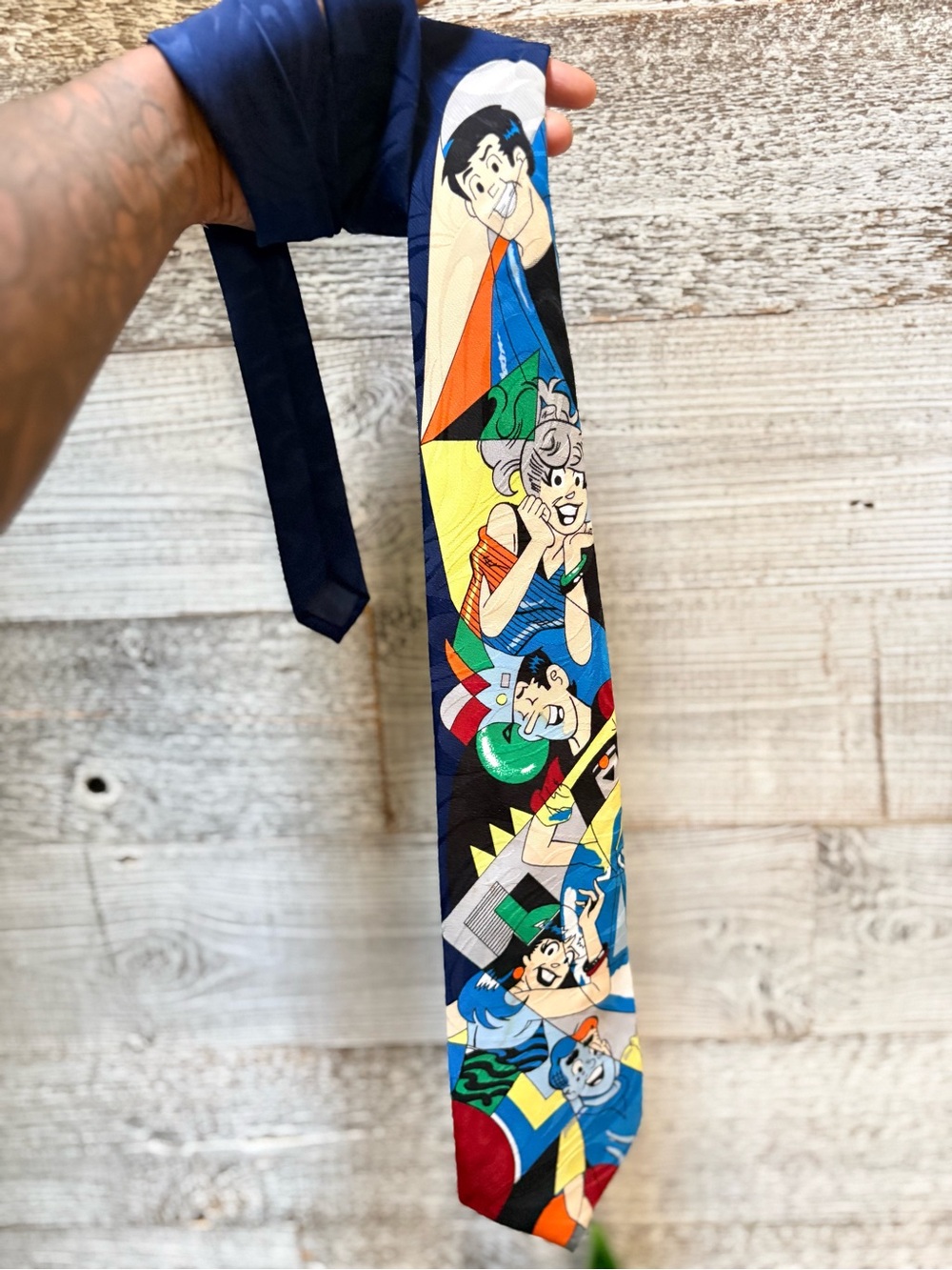 Lakeside Apparel | Vintage 1994 Archie Comics Characters Novelty Pop Culture Tie